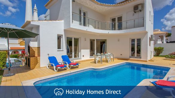 Villa Deas Vilamoura Villa and sunbeds